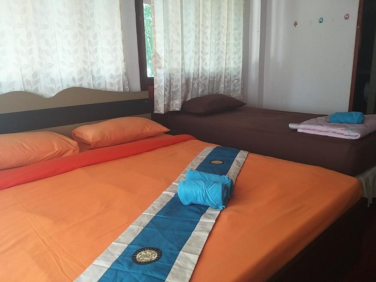 The Corner Transit Hostel Koh Samui Ngoại thất bức ảnh